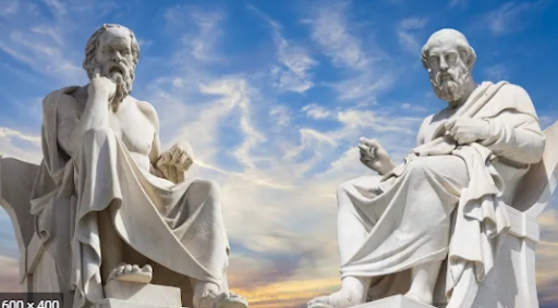 Duas estatuas de filósofos